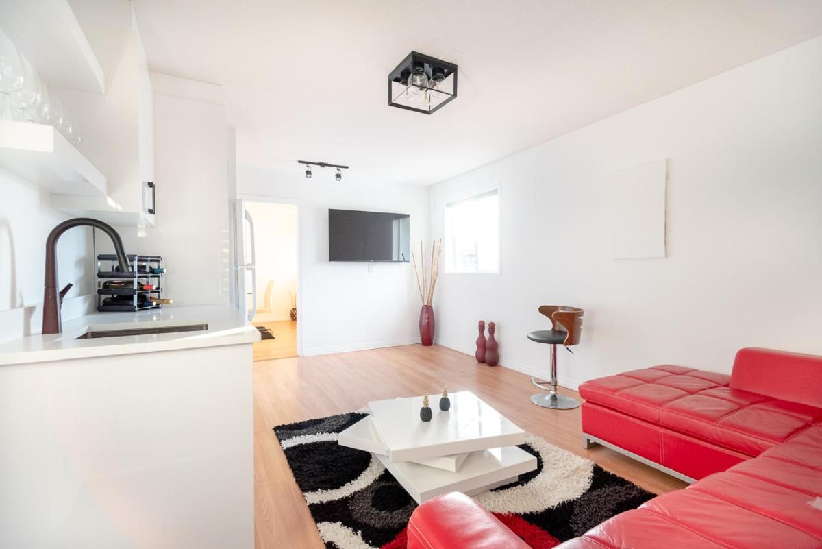 Spacious & Modern By The Beach ไวท์ร็อค ภายนอก รูปภาพ